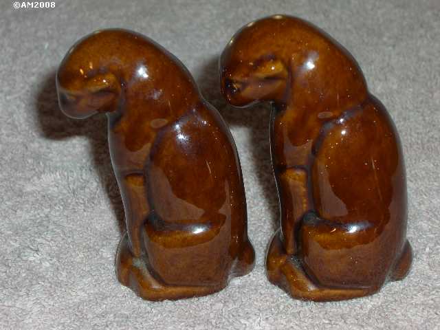 Cat shakers glazed sorghum brown